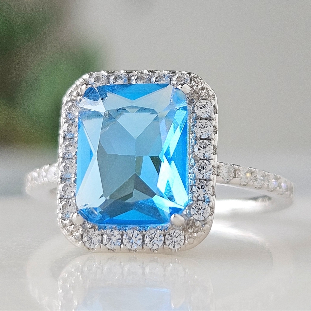 Blue Topaz Gemstone ring,  size 7, 925 Sterling Silver Charmed Aroma